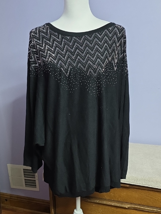 Ashley Stewart Tops - Ashley Stewart Black Long Sleeve Knit Sweater with Silver Zigzag Accent